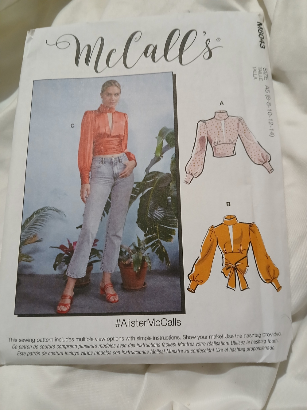 McCall's Pattern M8043 - #AlisterMcCalls Misses' Tops
Size: A5 (6-8-10-12-14)
Co